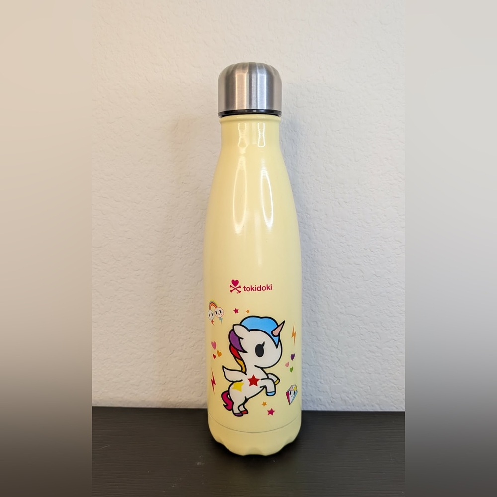 Tokidoki Unicorno insulated stainless steel Cream water bottle. Preowned.